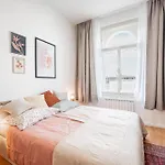 Charming Apartment In Spain St